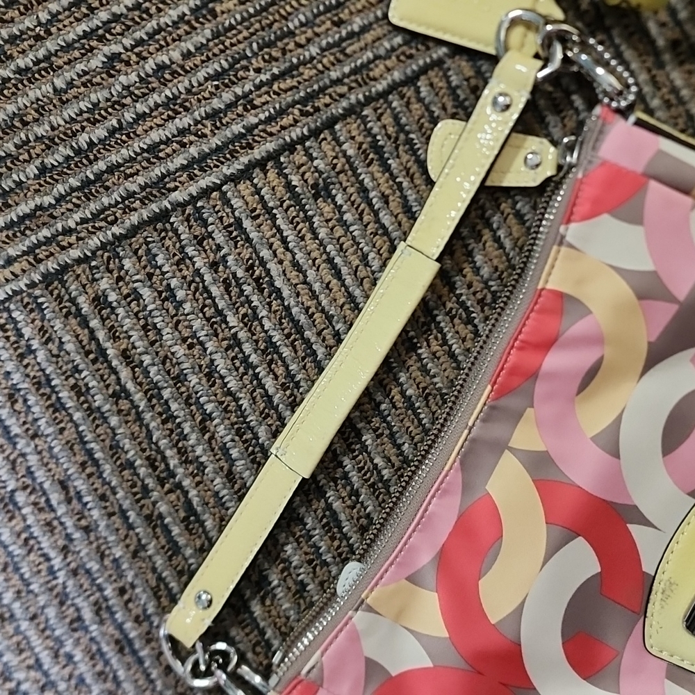 Coach Kristin Chain Link Bag - Picture 11 of 11